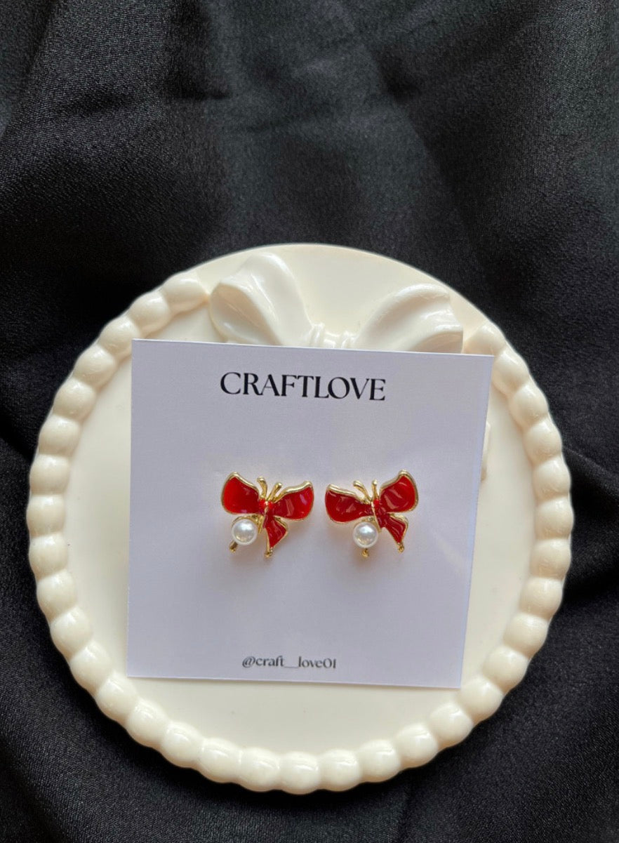 Enamel Butterfly pearl earrings