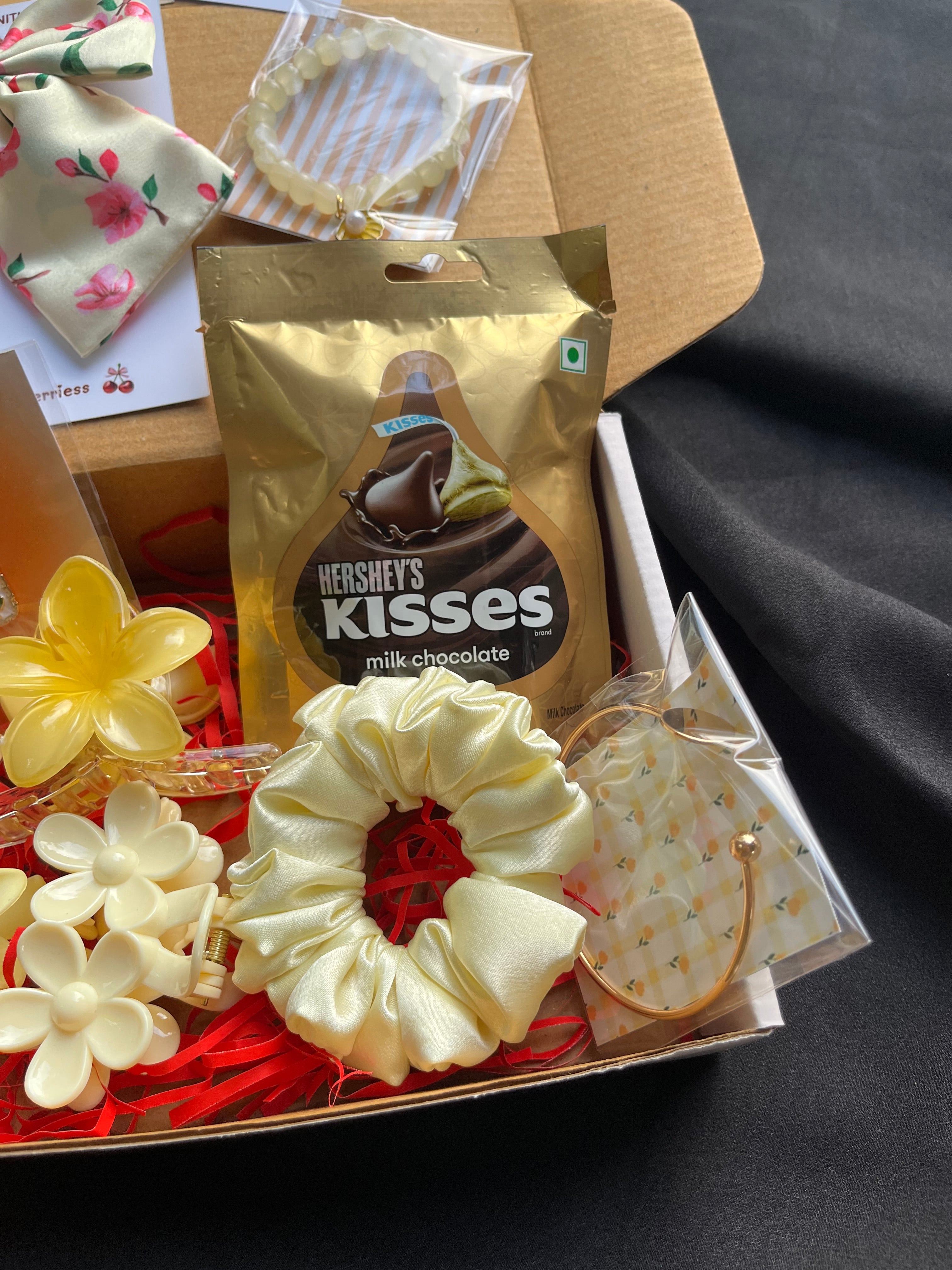 Mini Happiness Kit Hamper Box