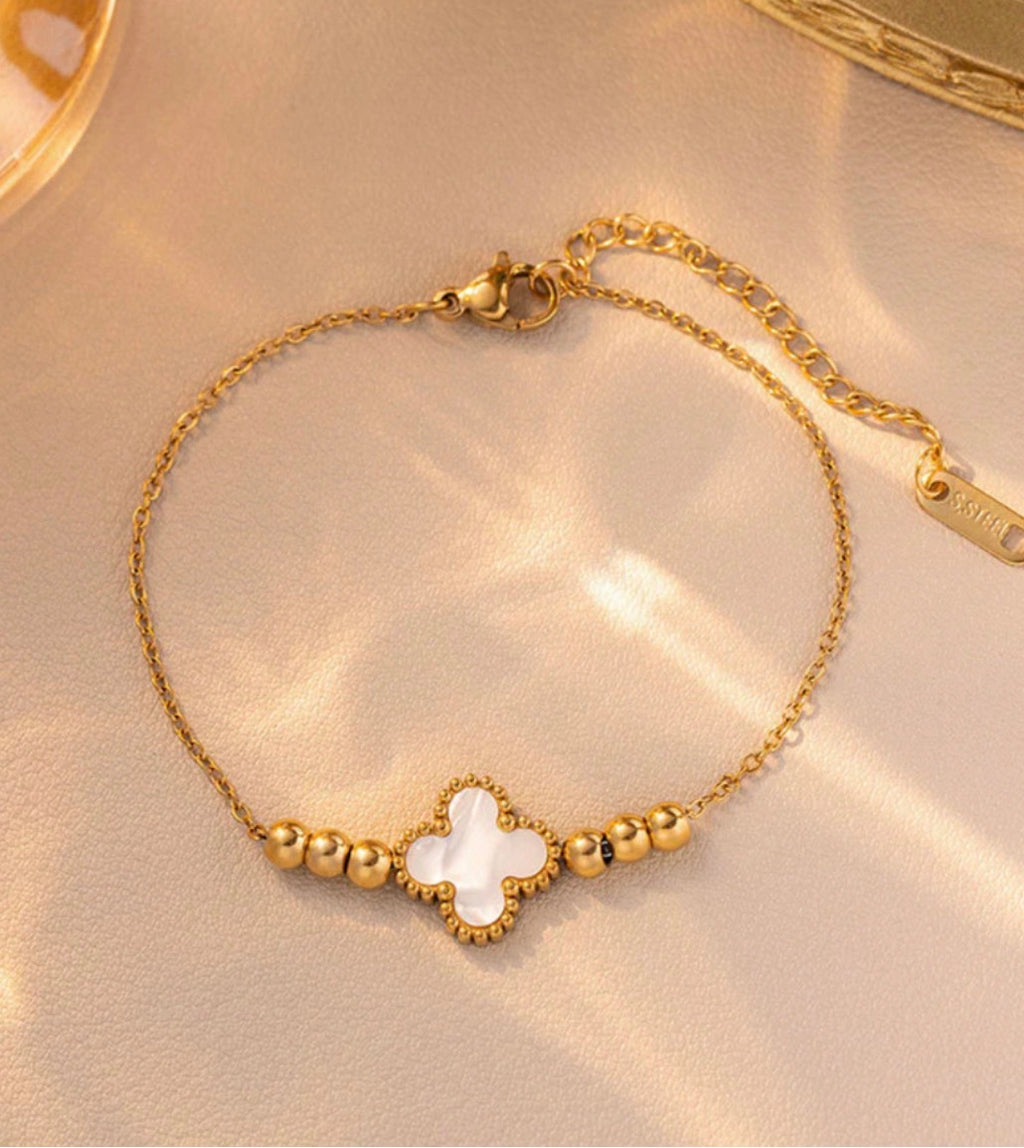 Anti - Tarnish white vancleef Bracy