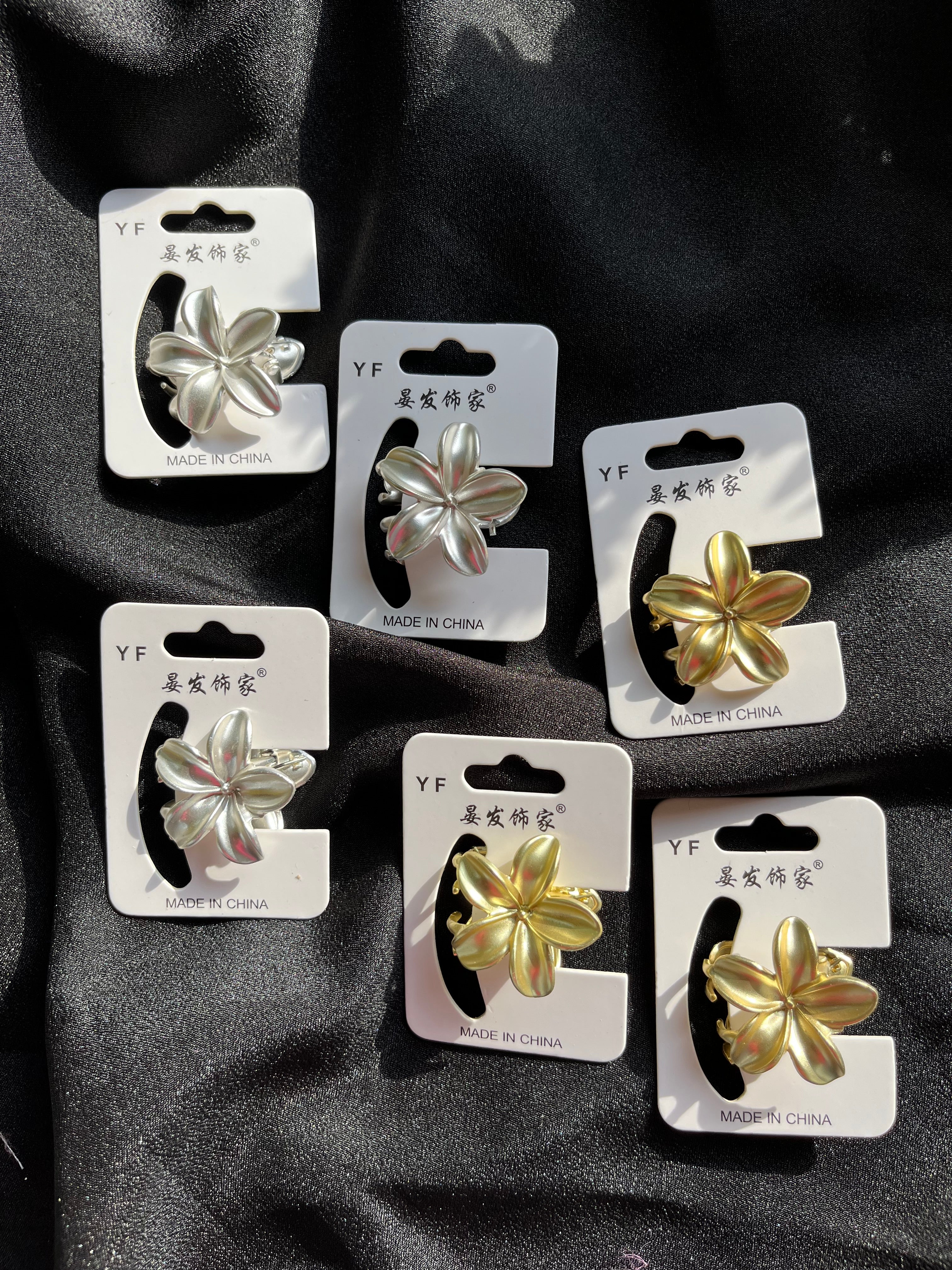 Metal Flower Claw Clip