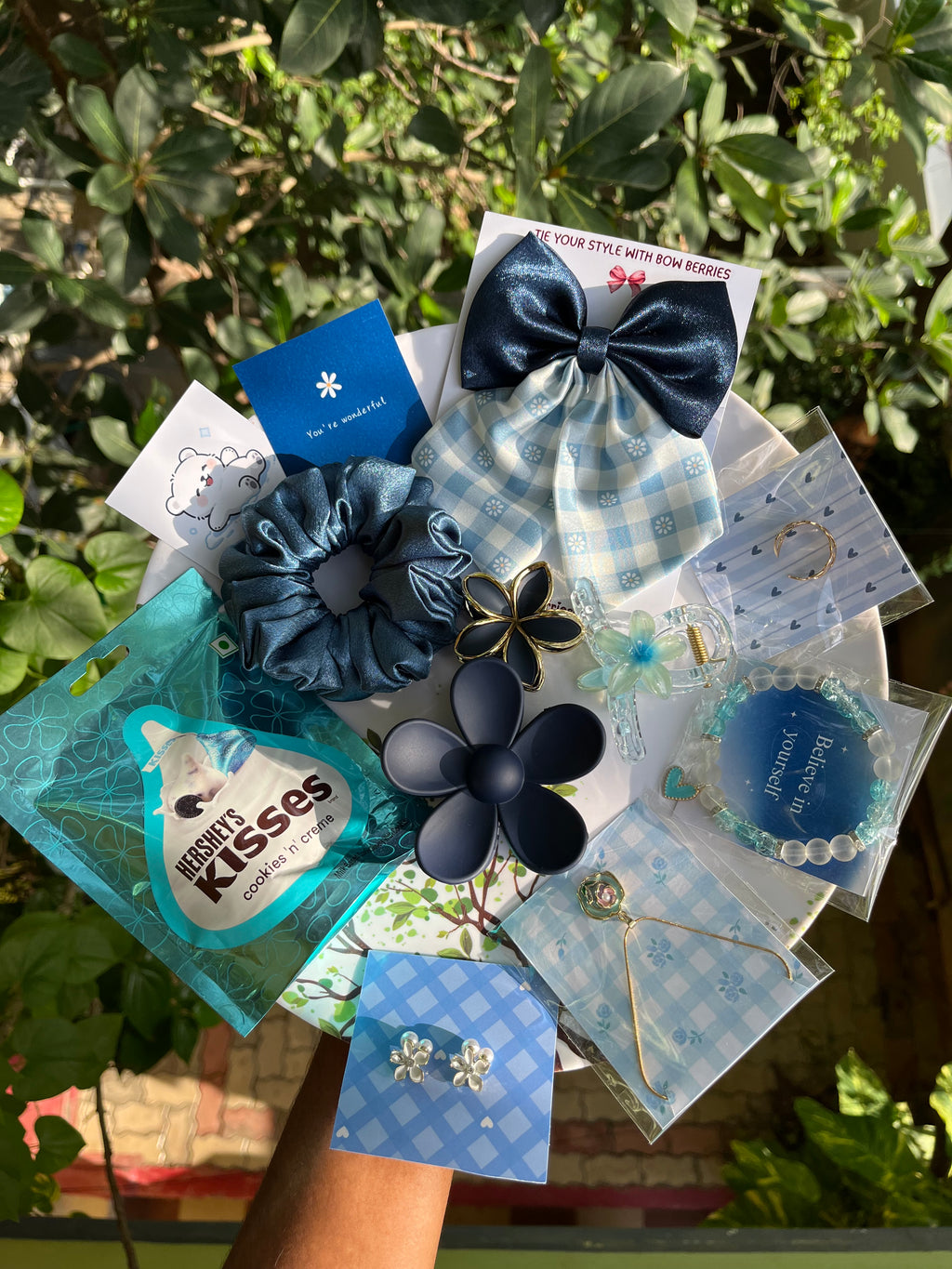Cloud Nine Hamper box
