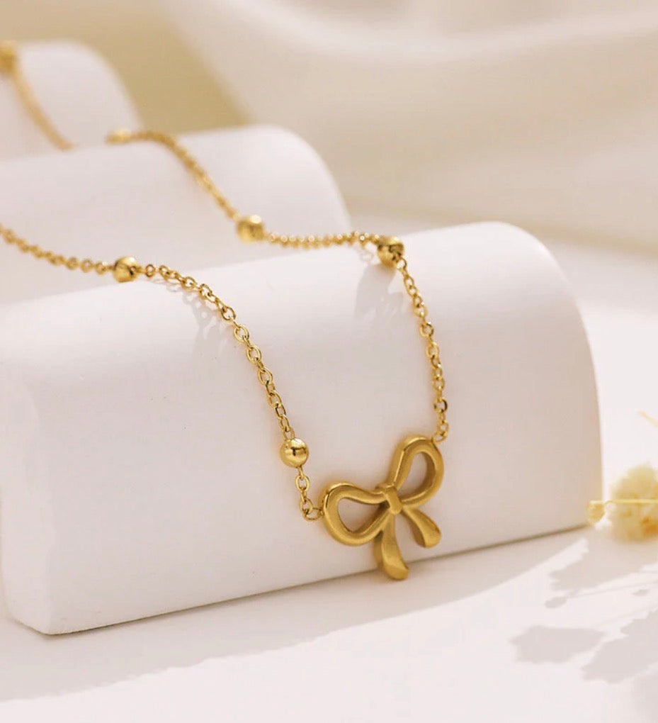 Anti - Tarnish Bow Necklace