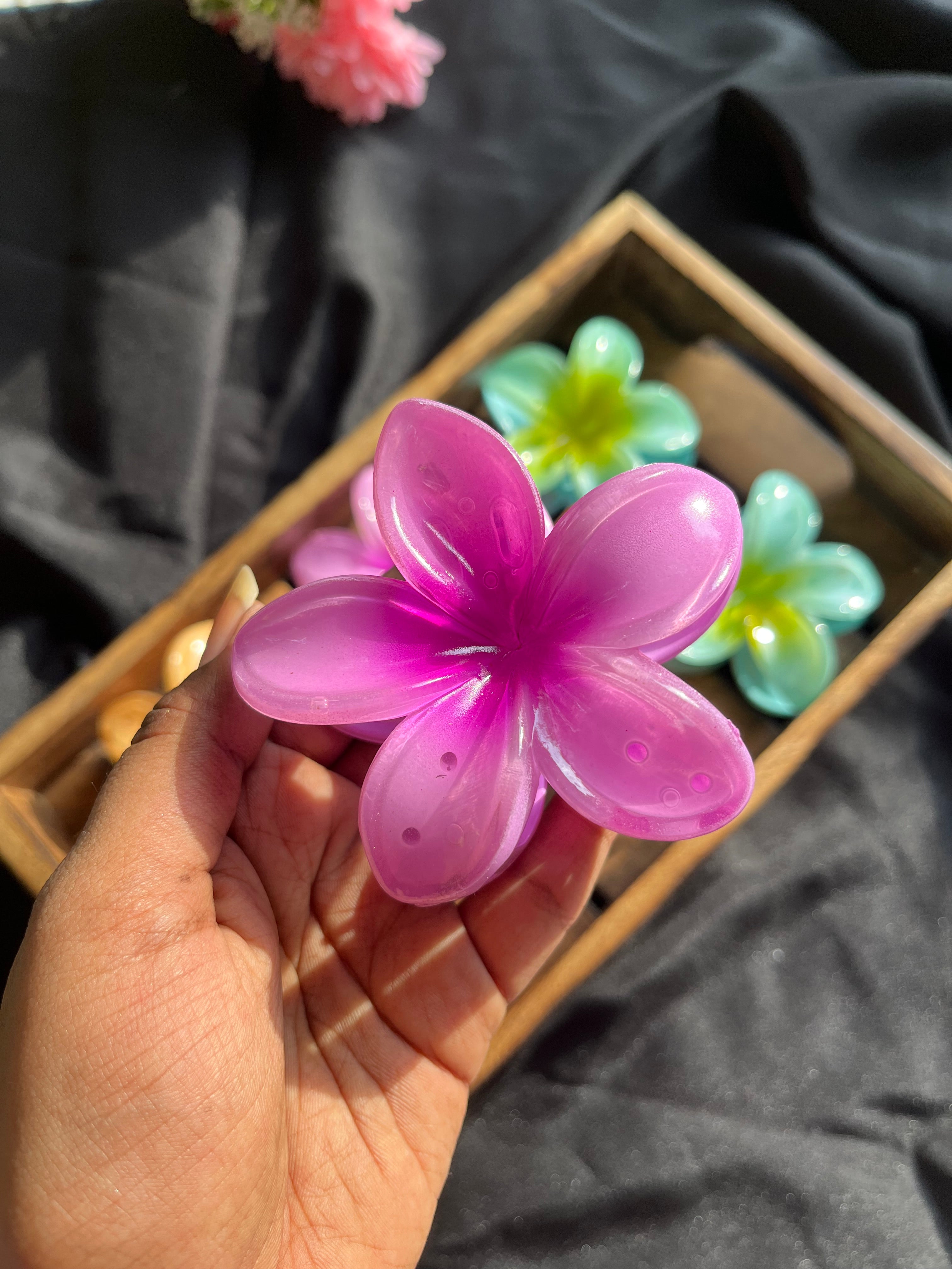 Big Pinteresty Flower Claw Clip