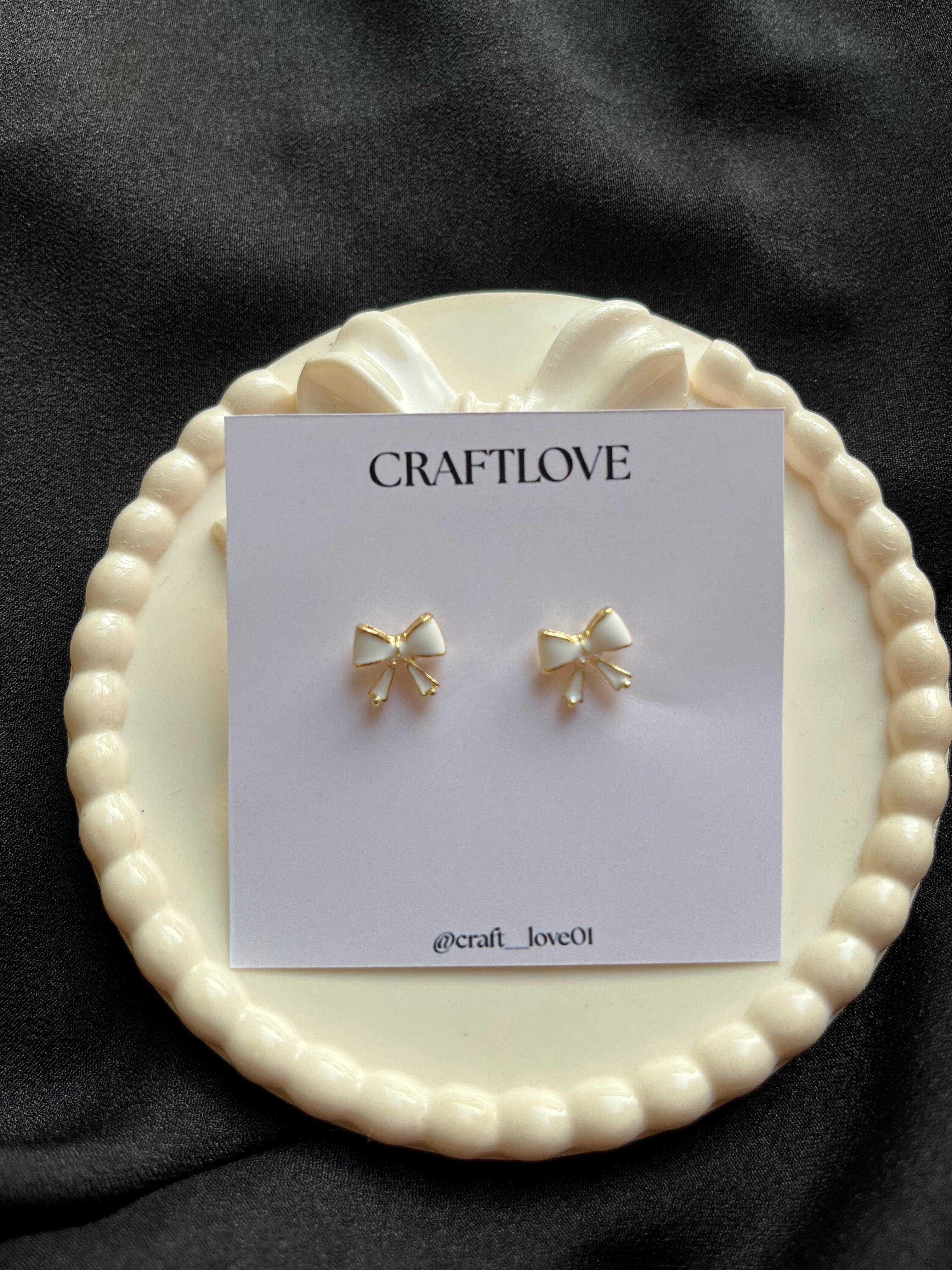 Mini Cute Enamel Bow Earring