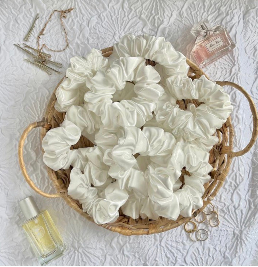 Fluffy Scrunchies premium Quality