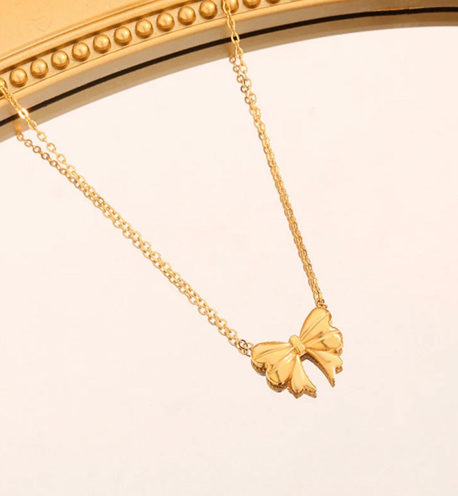 Anti - Tarnish Bow Necklace