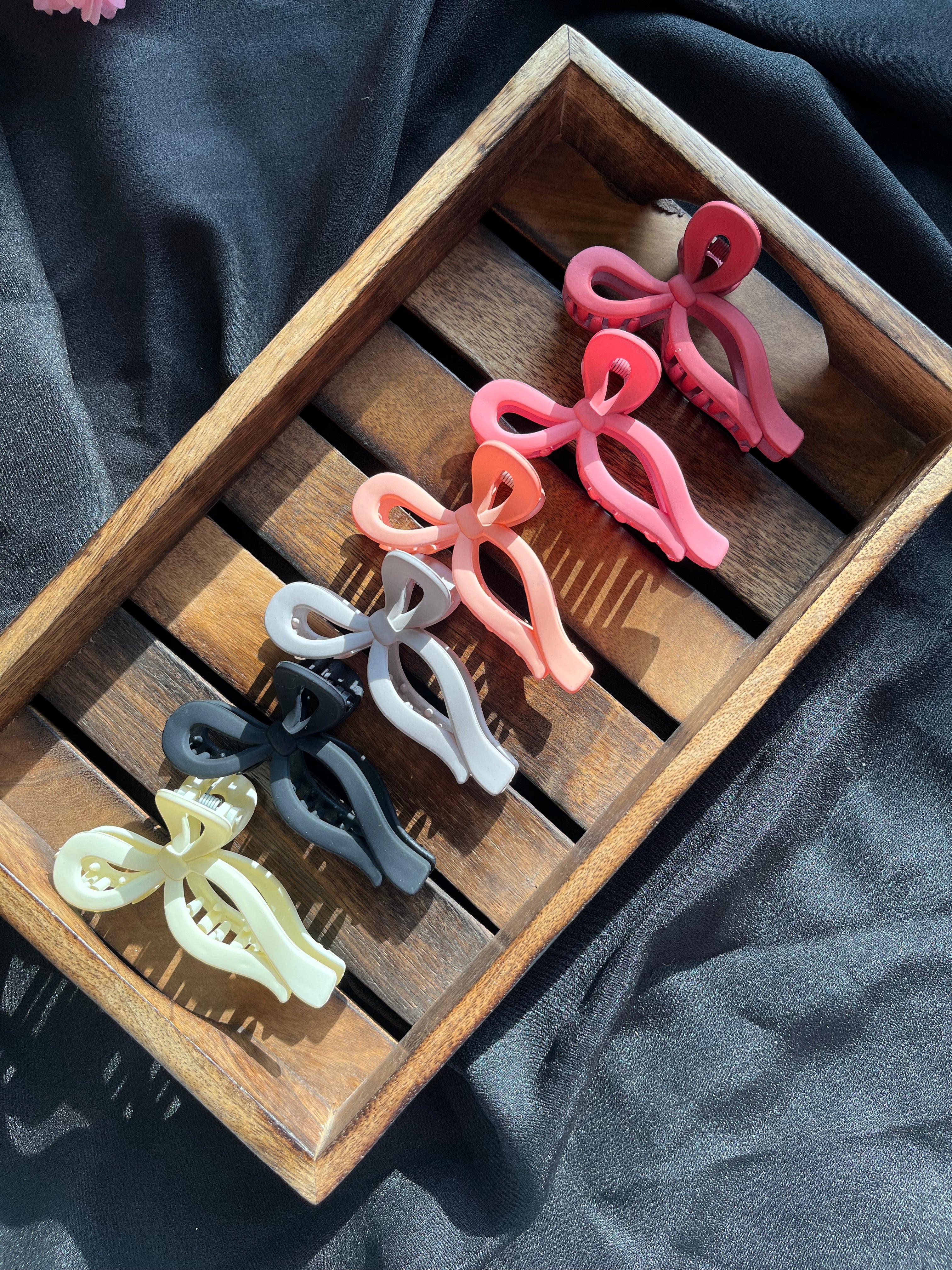 Bow Claw Clip