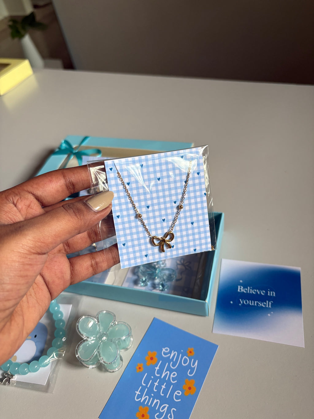 Pookie Bow Gift box (blue)