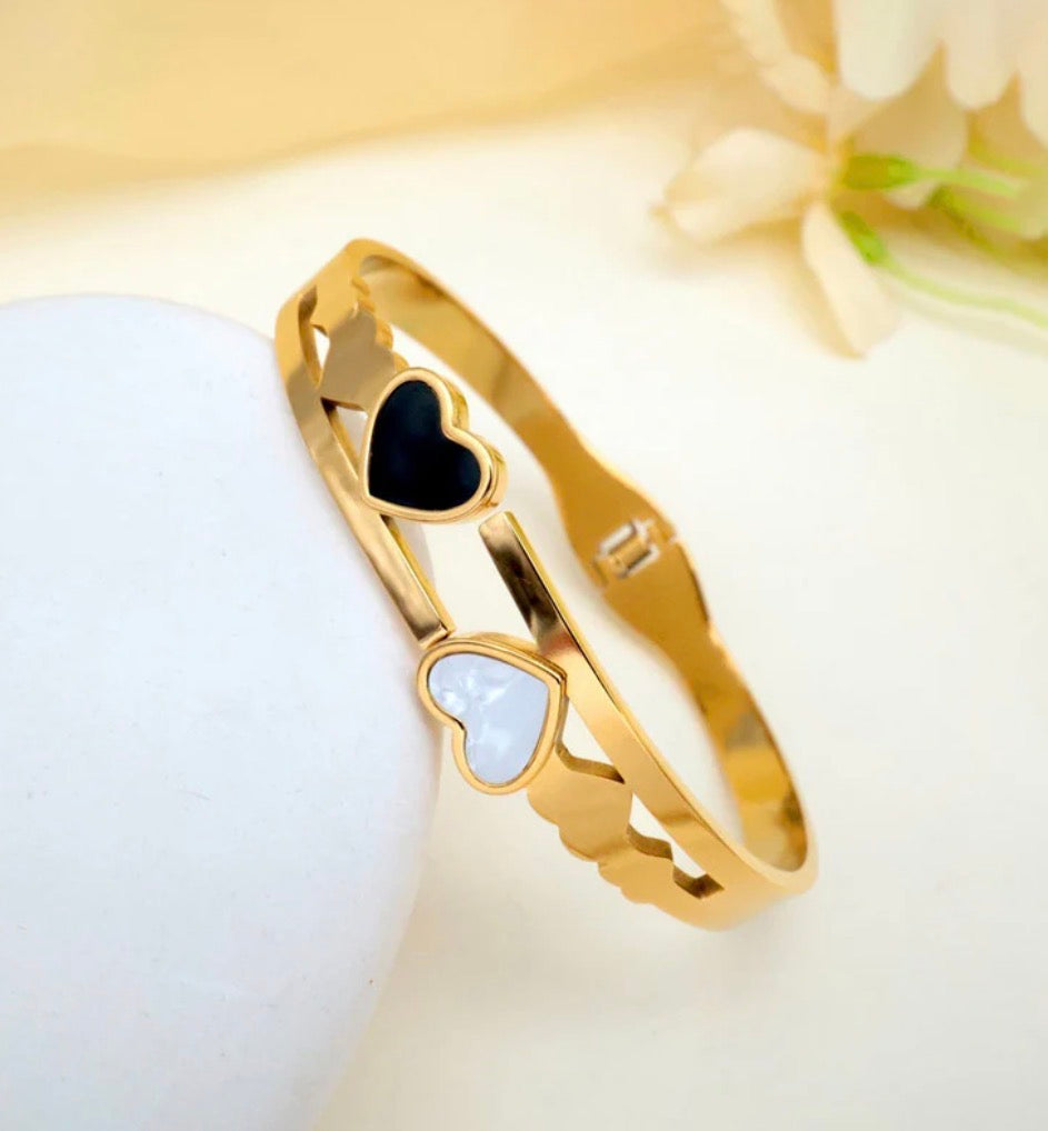 Heart Anti Tarnish Kada