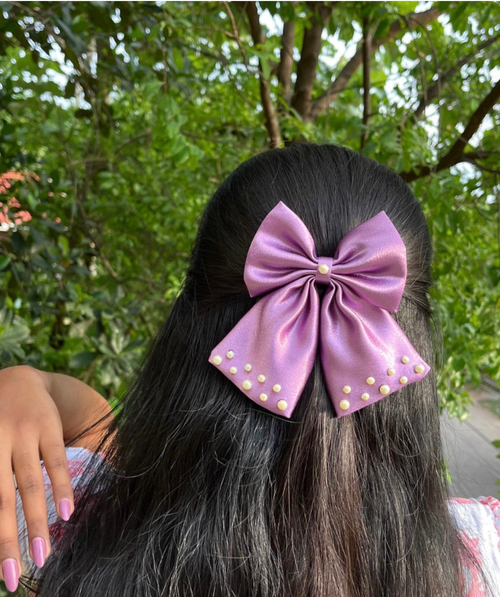 Medium Size Tail Bow