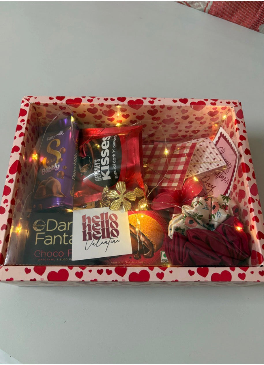Love Anniversary/ Valentine Premium Hamper Box