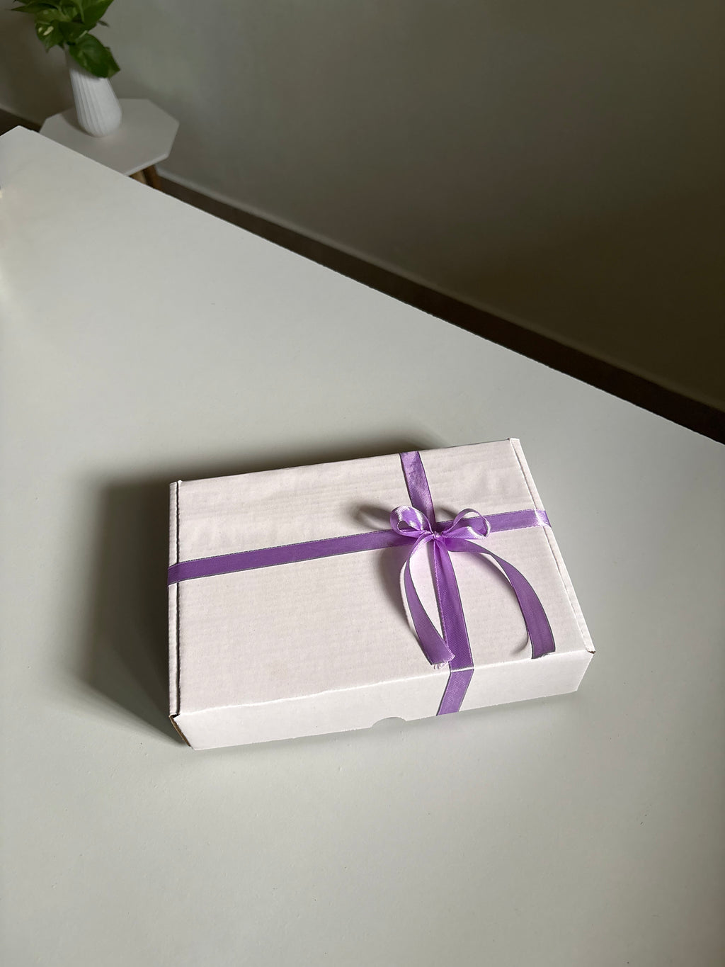 Pookie Budget Hamper Box with lights