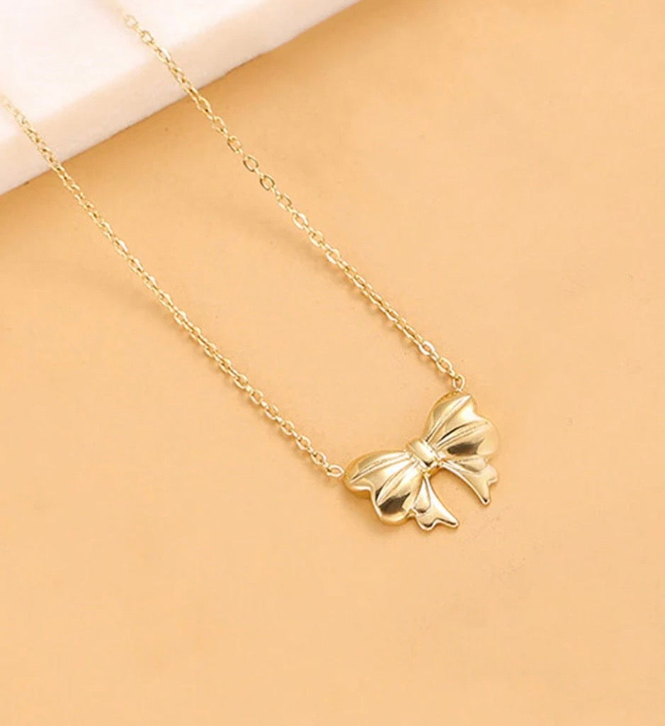 Anti - Tarnish Bow Necklace