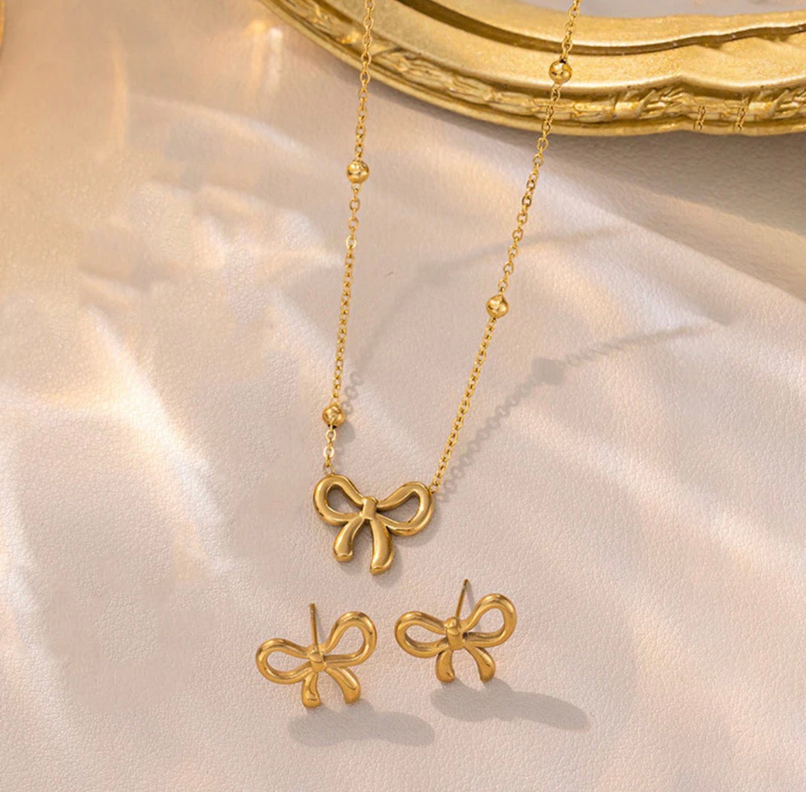 Anti - Tarnish Bow Set (necklace and earrings)