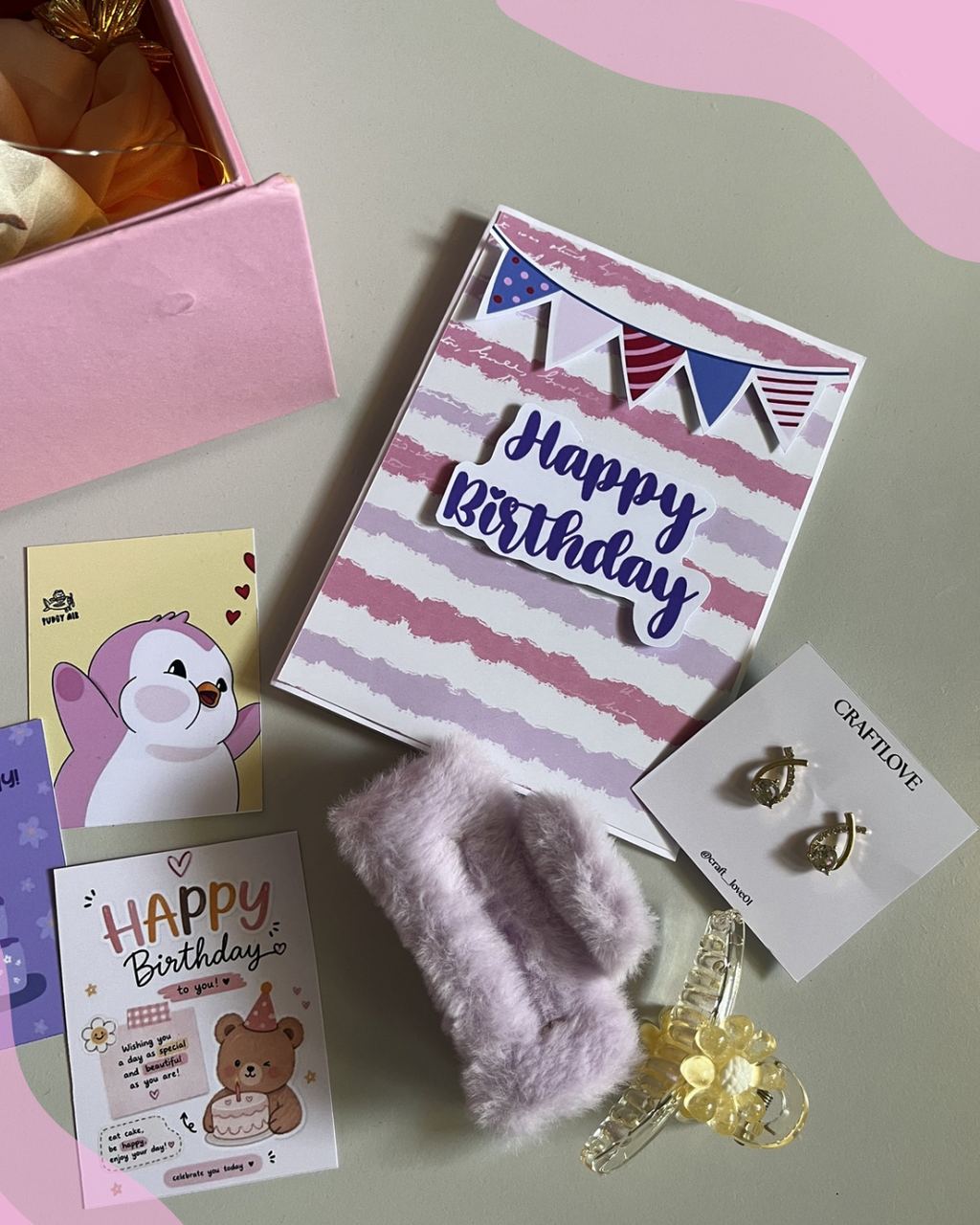 22 Gifts for 22nd Birthday (luxury hamper)with Anti Tarnish Jewellery and pop up card