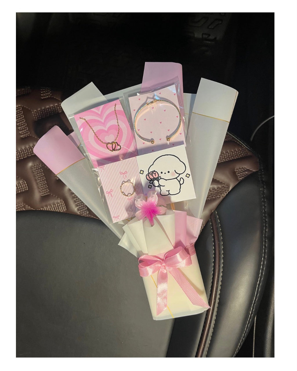 Mini pink bouquet