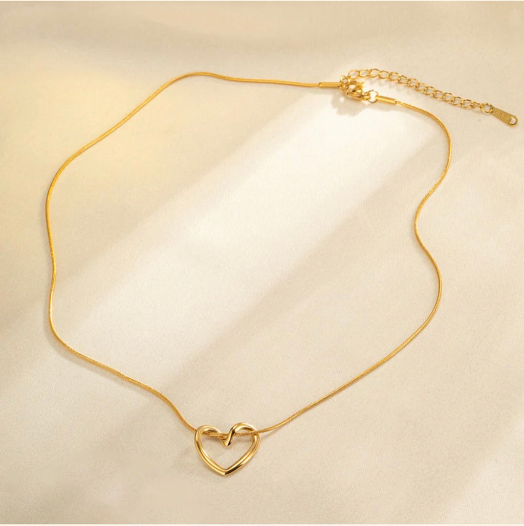 Best Selling Heart Anti - Tarnish Necklace