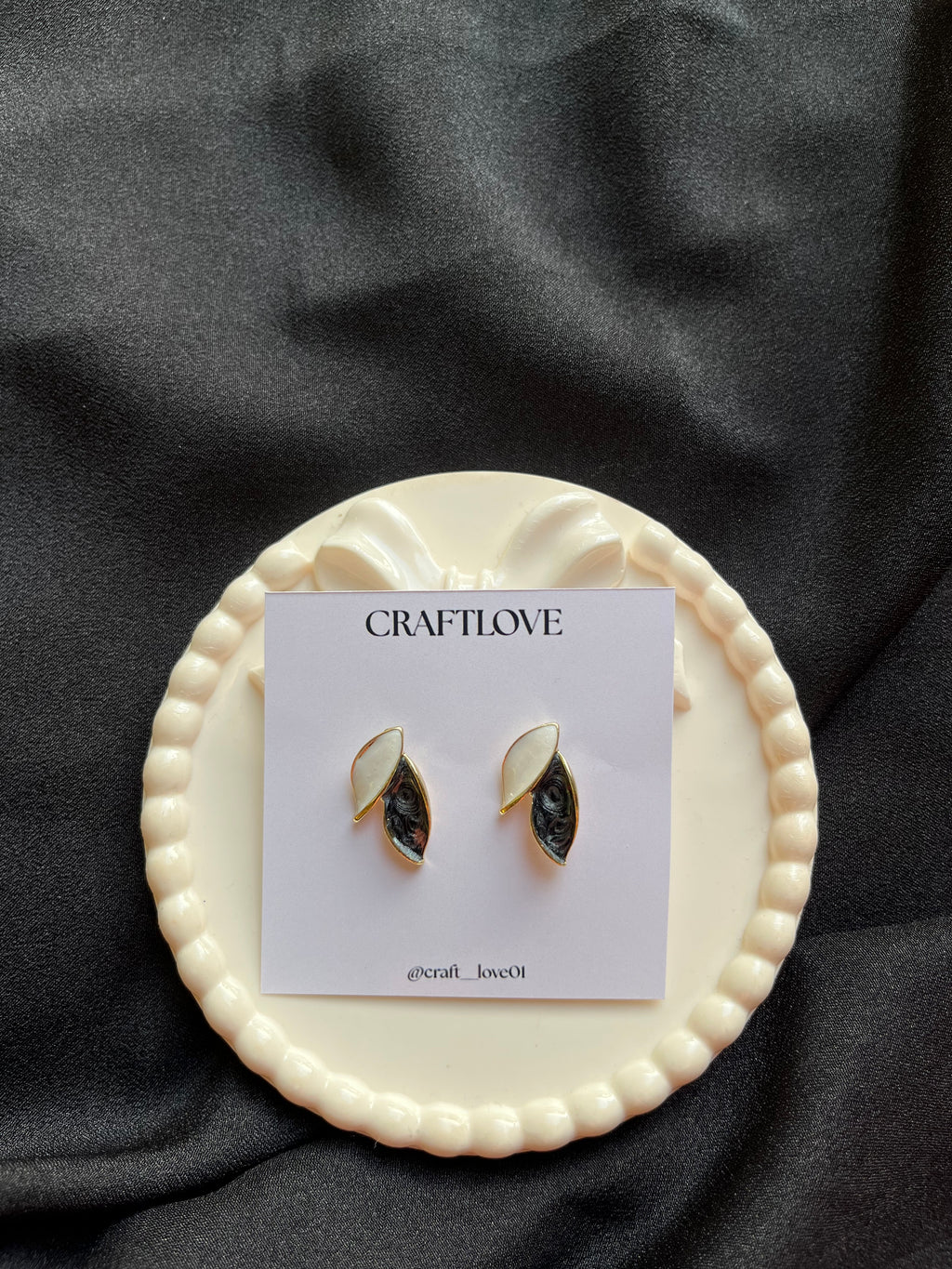 Enamel Leaf Korean Earrings