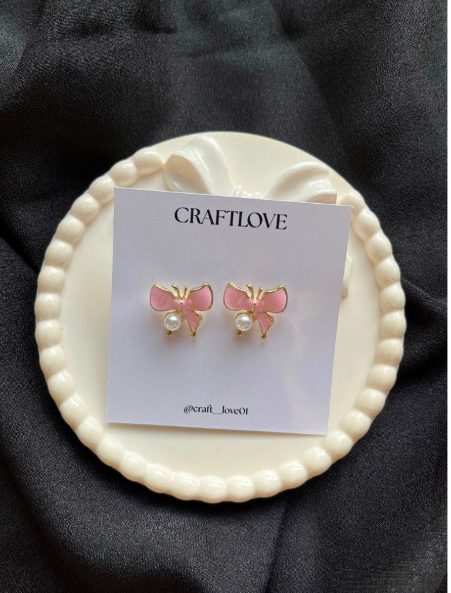 Enamel Butterfly pearl earrings