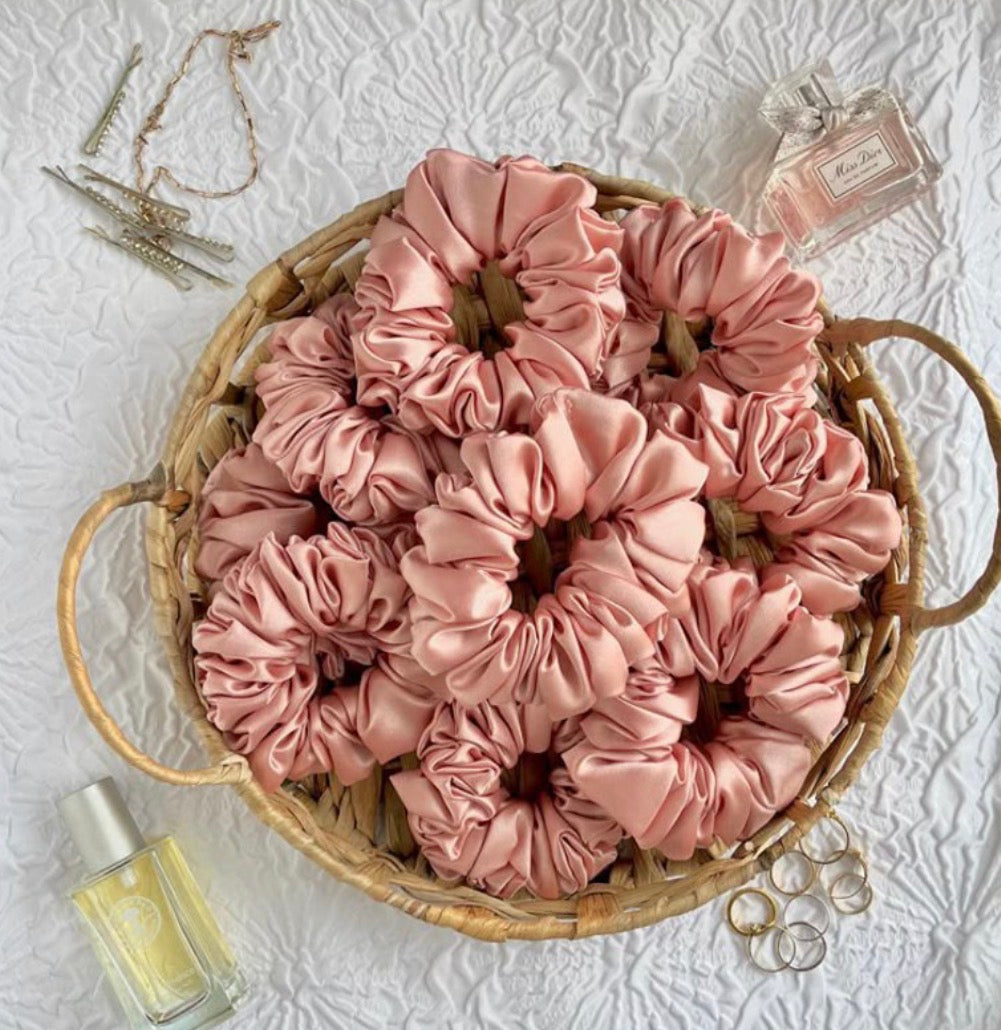 Fluffy Scrunchies premium Quality