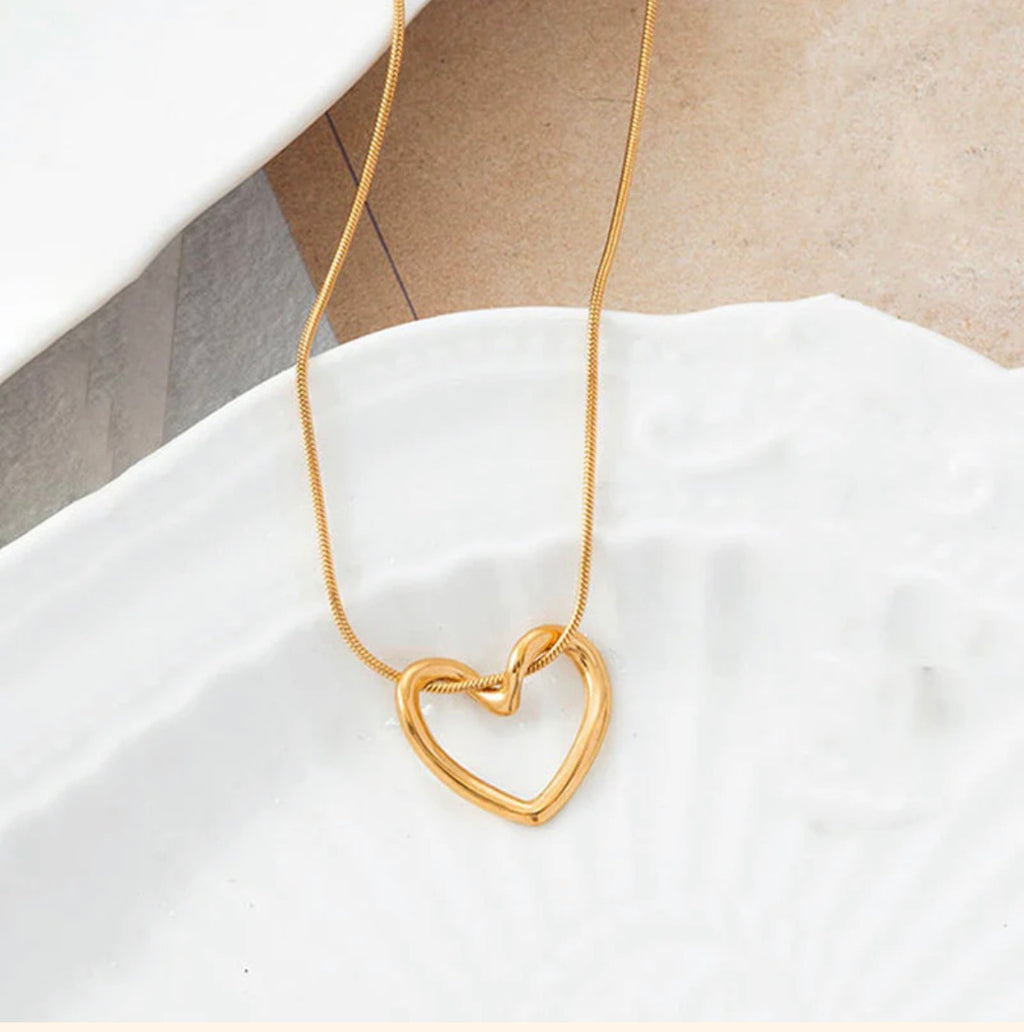 Best Selling Heart Anti - Tarnish Necklace
