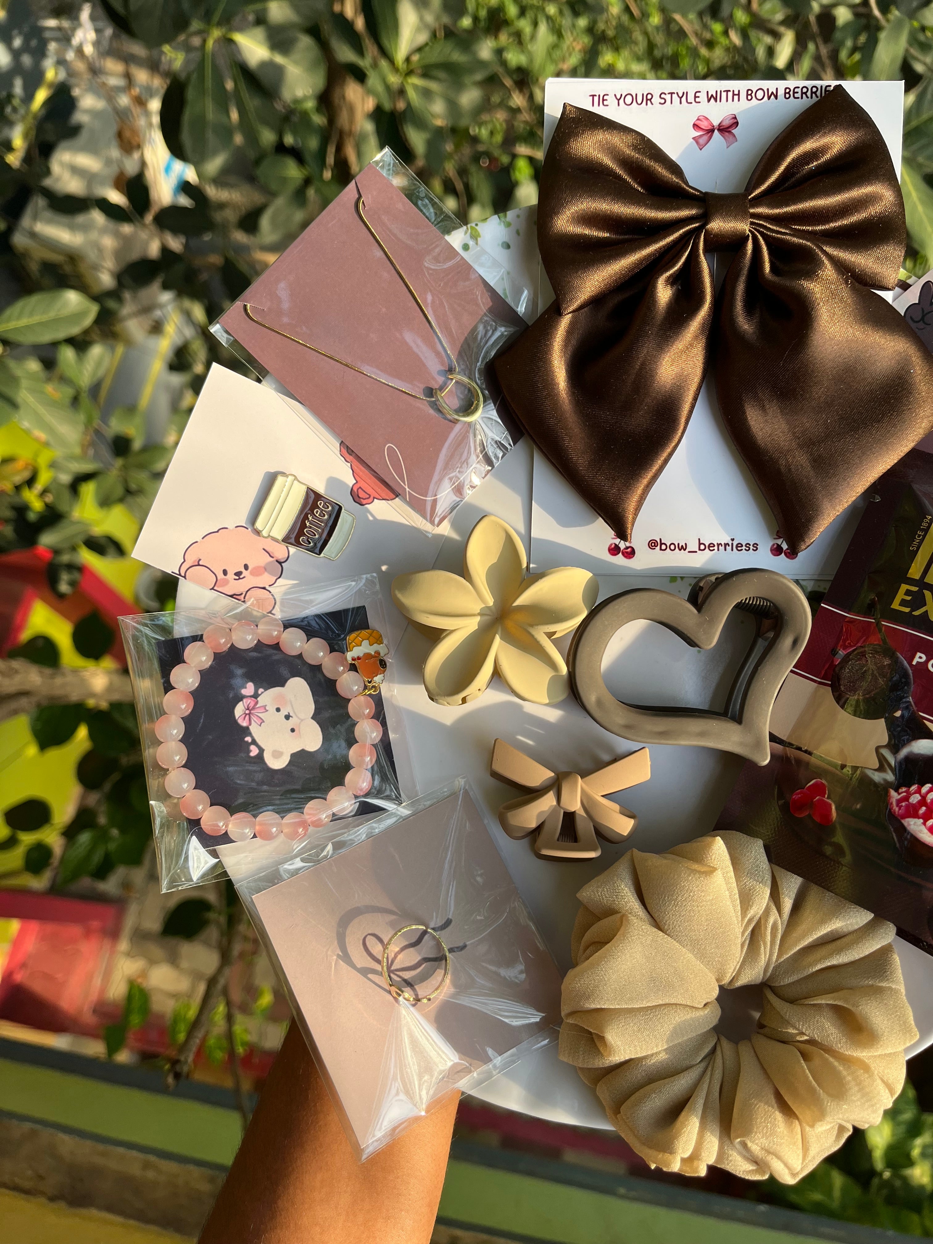 Latte Kiss Box (gift hamper)