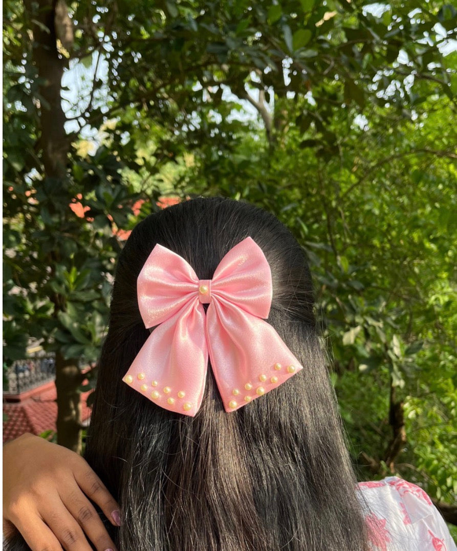 Medium Size Tail Bow