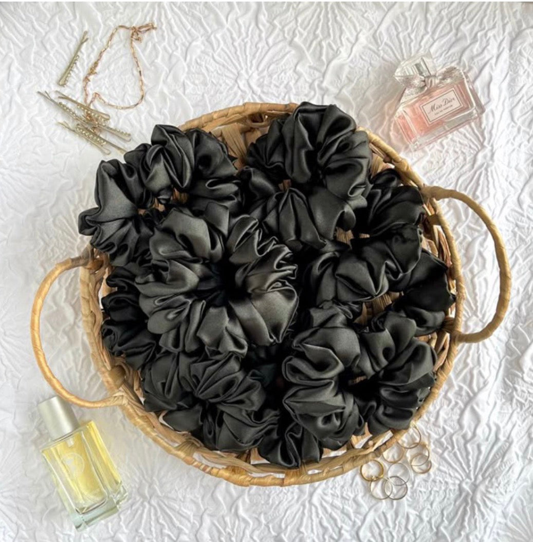 Fluffy Scrunchies premium Quality
