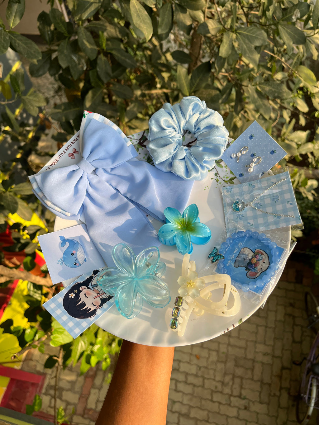 Blue petal box (limited edition)