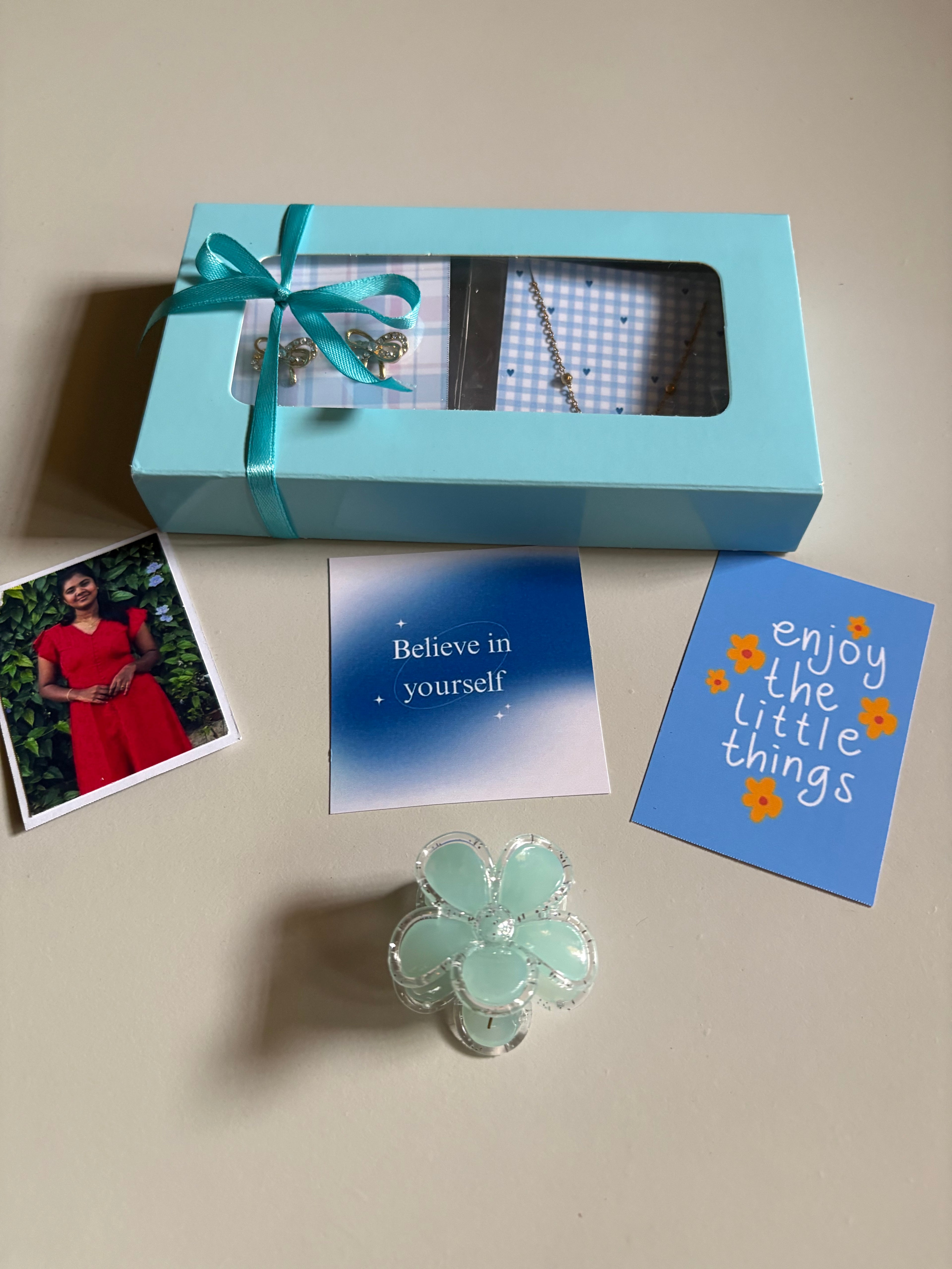Pookie Bow Gift box (blue)