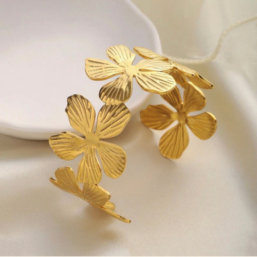 Anti Tarnish Cuff bracelet