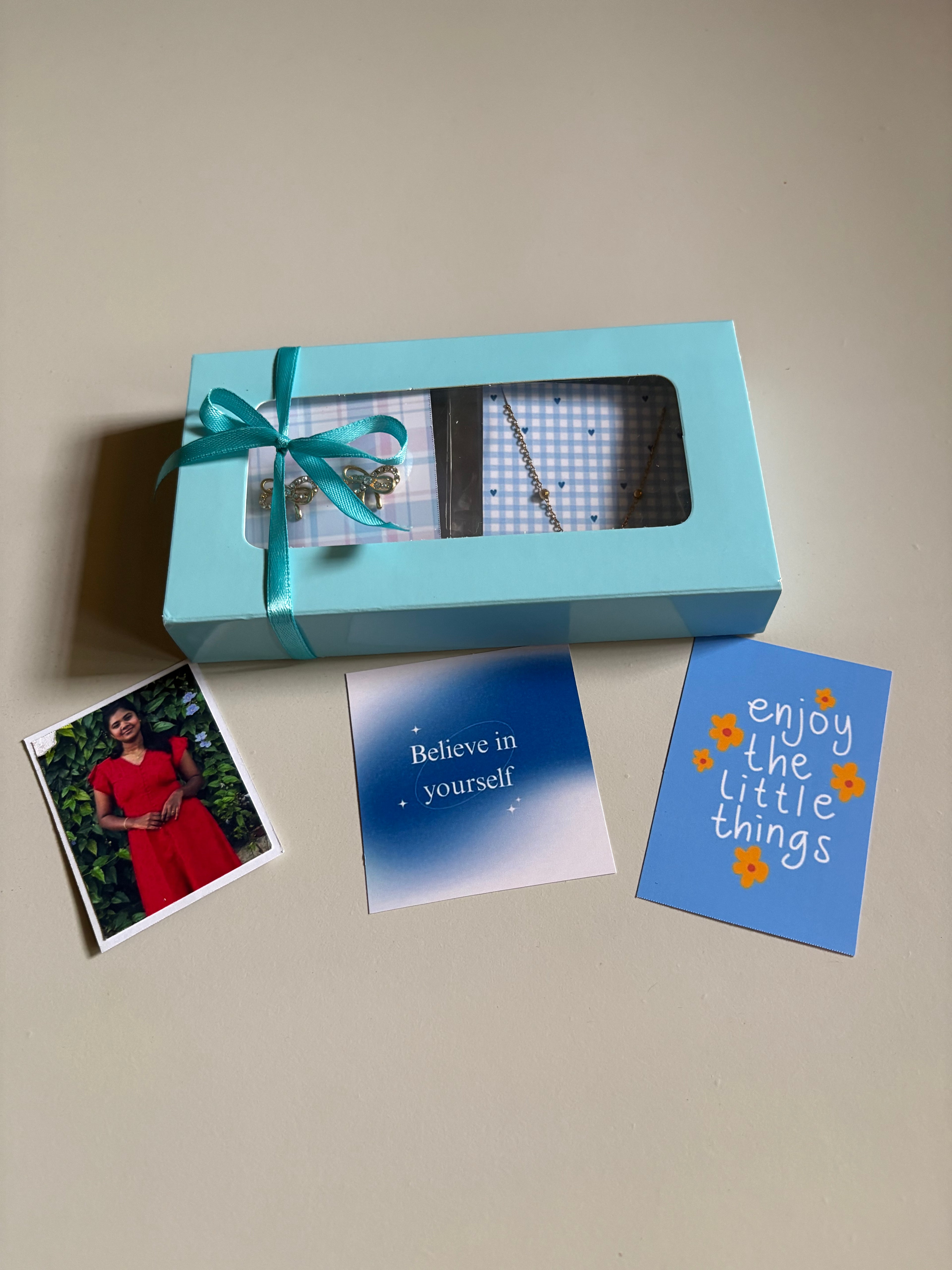 Pookie Bow Gift box (blue)