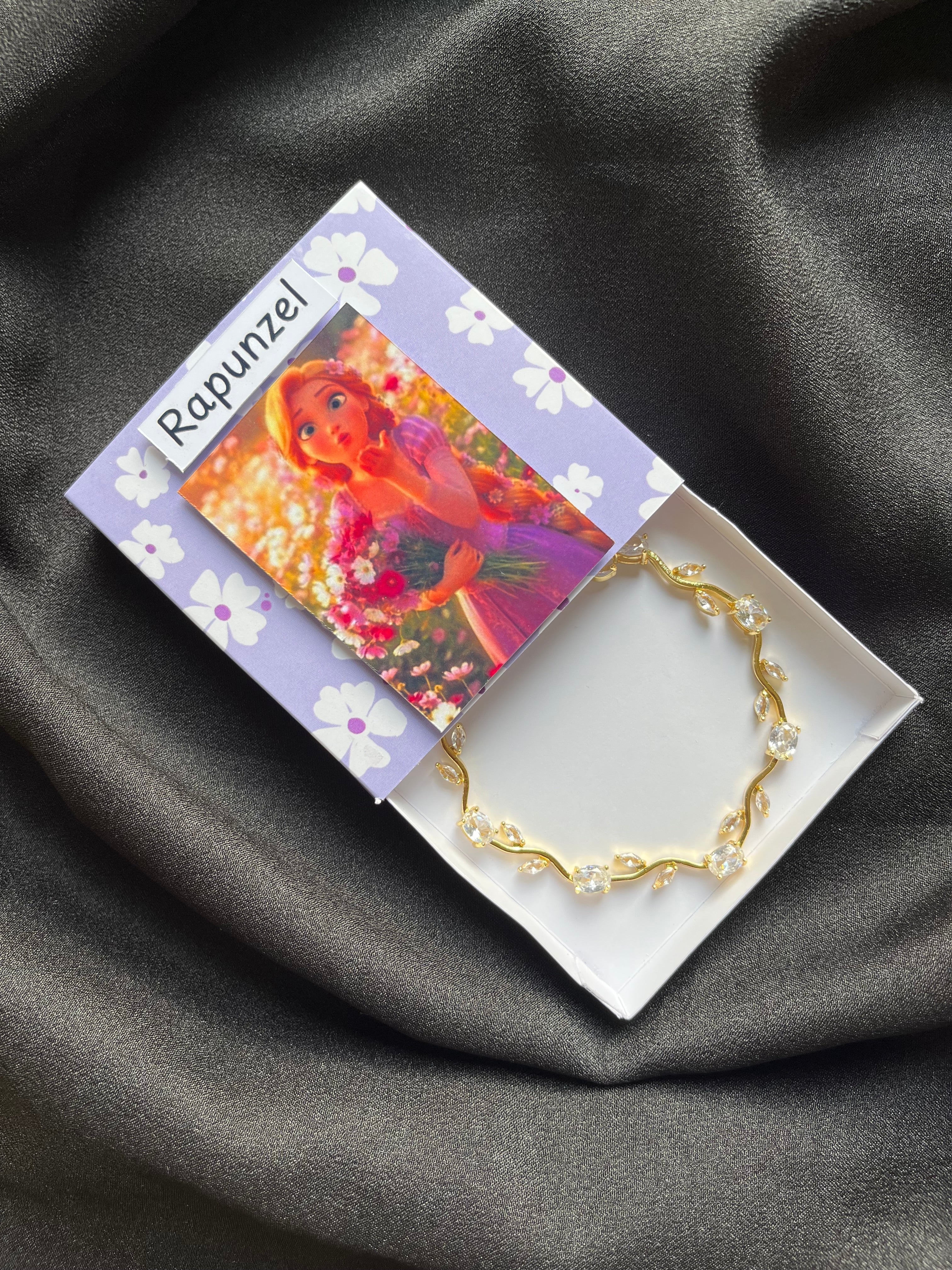 Rapunzel Tulip Box (white Tulip Set )