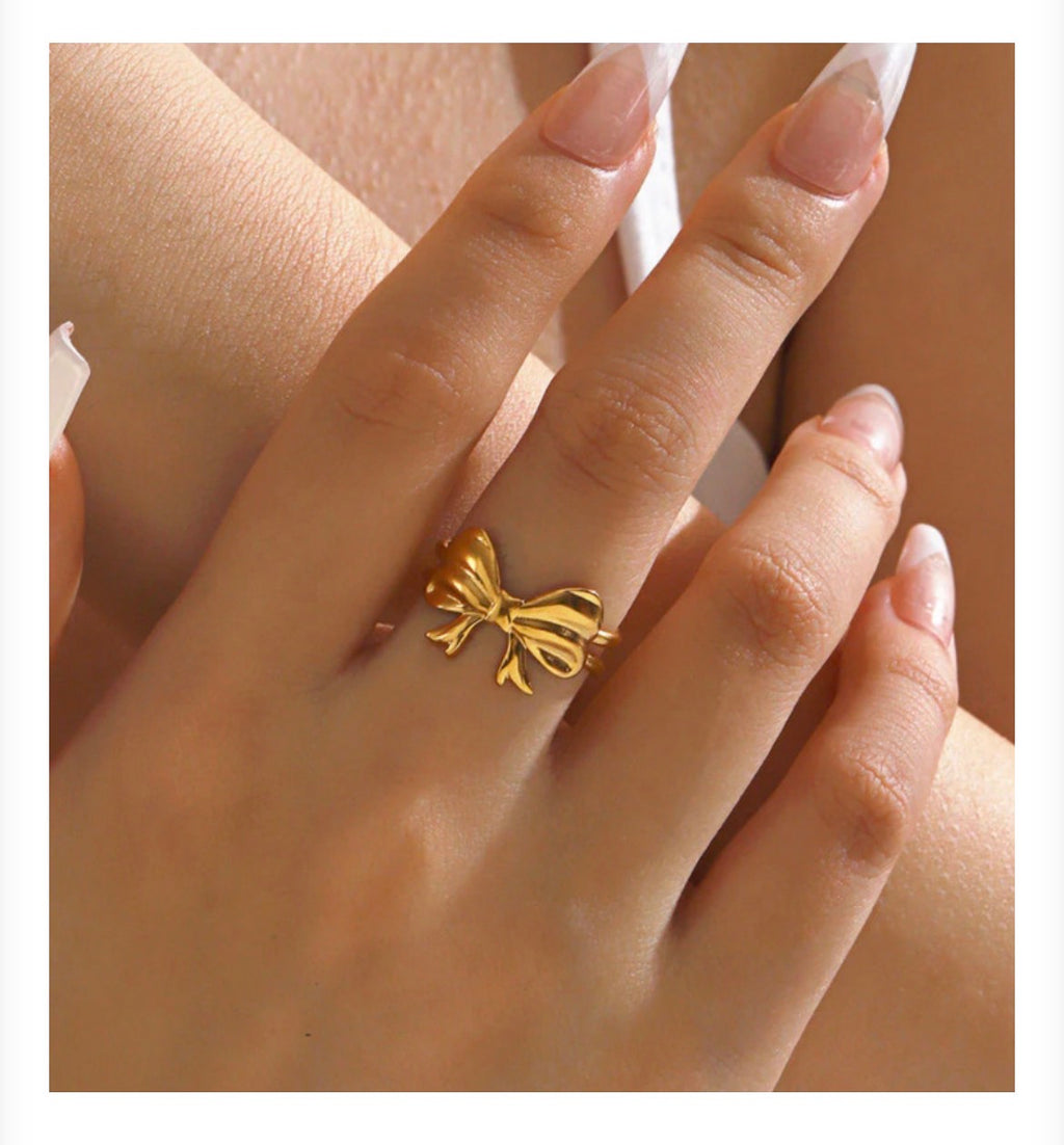 Anti - Tarnish Bow Ring