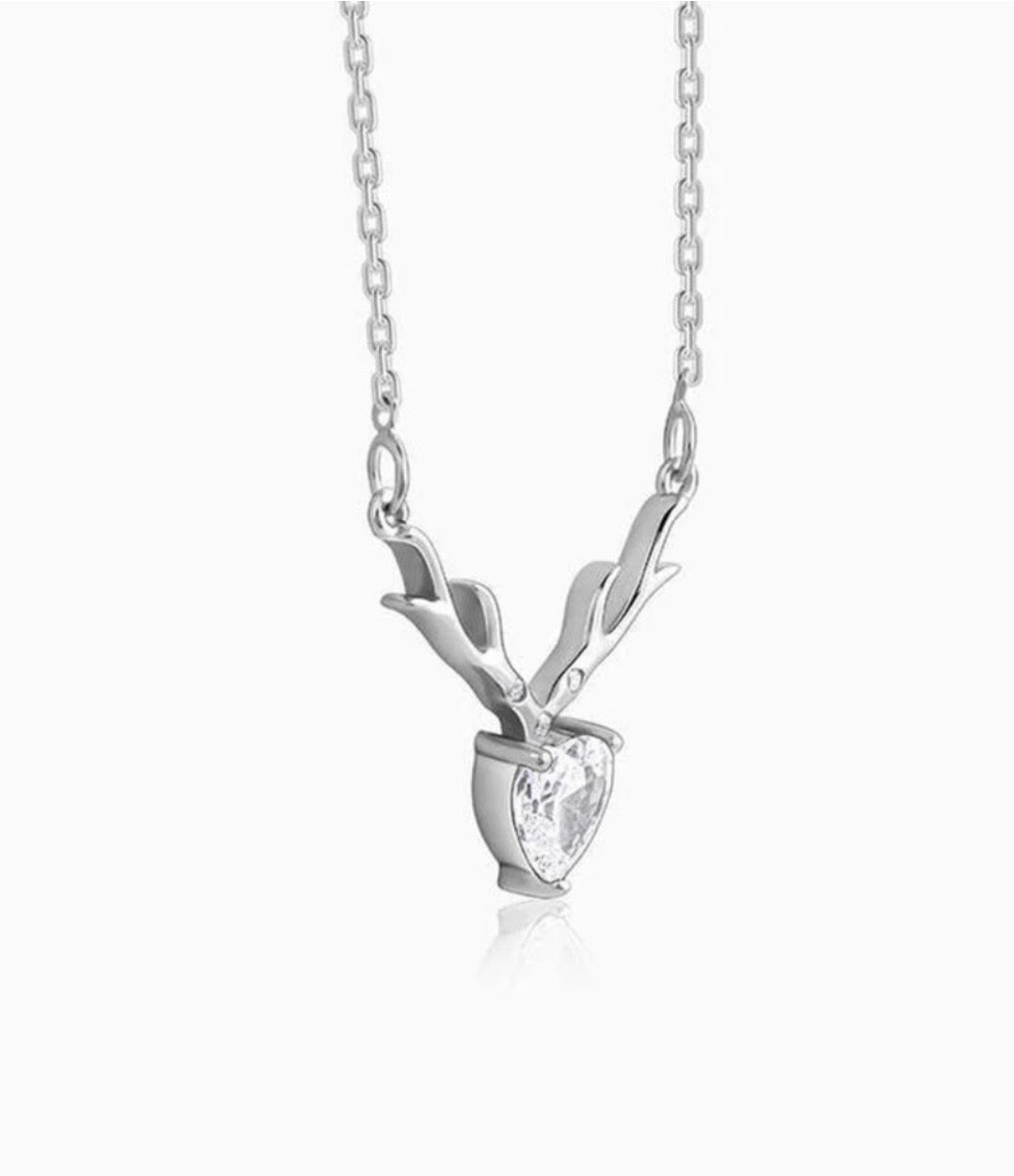 Most Viral Heart Stone Necklace (Anti - Tarnish )