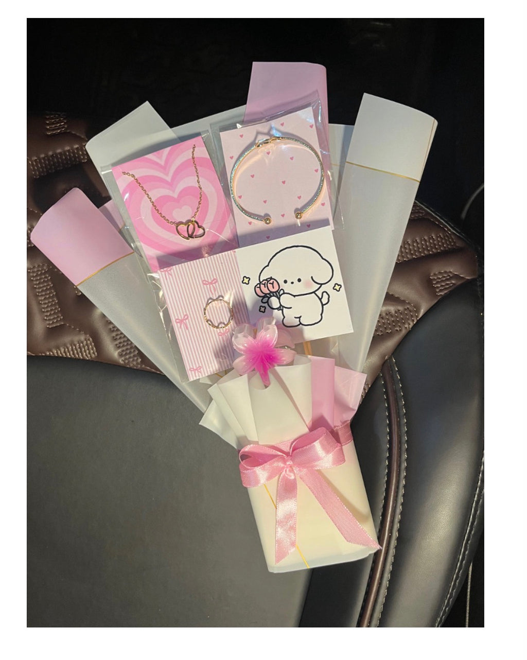 Mini pink bouquet