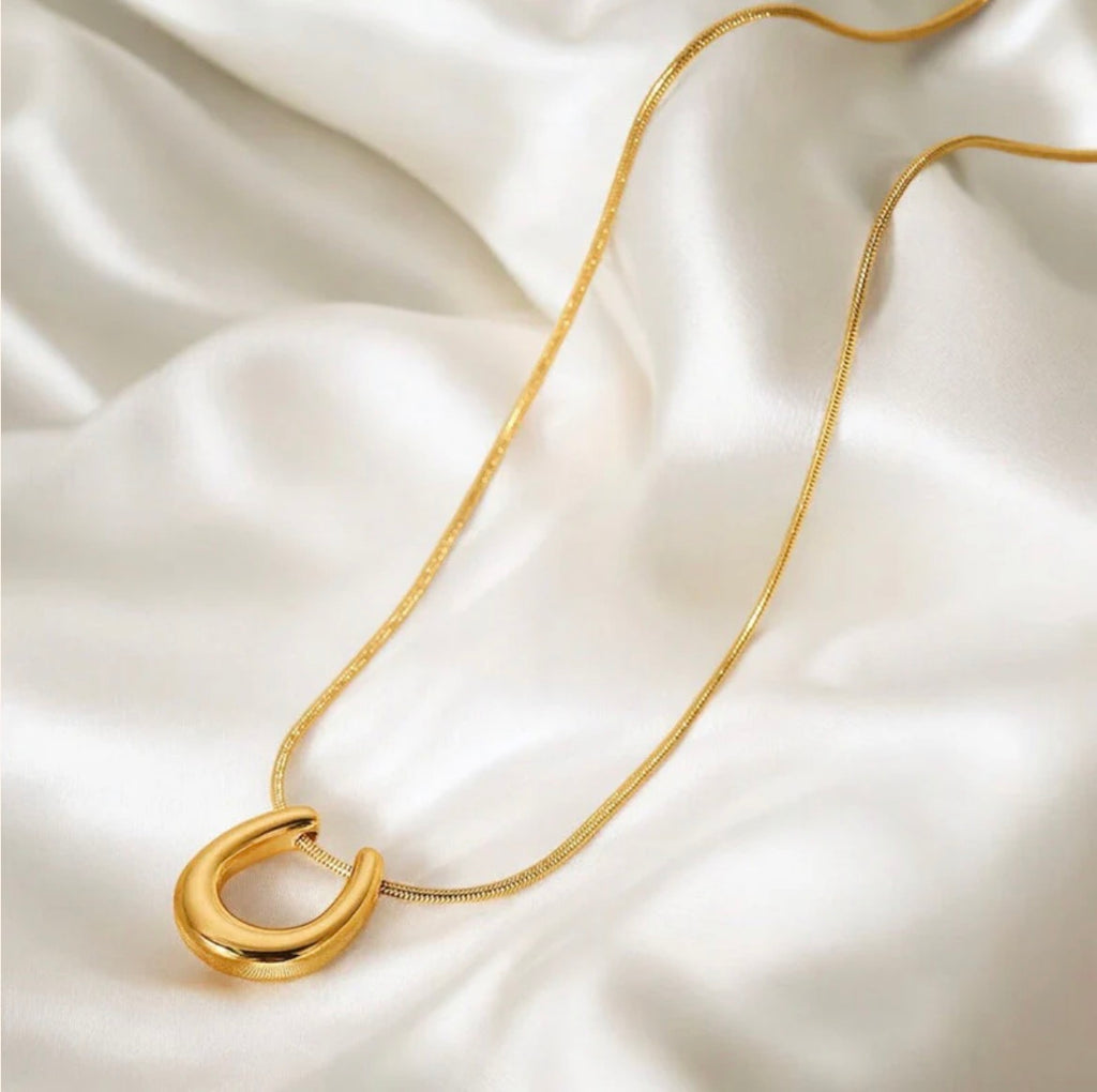 Minimal Anti -Tarnish Necklace