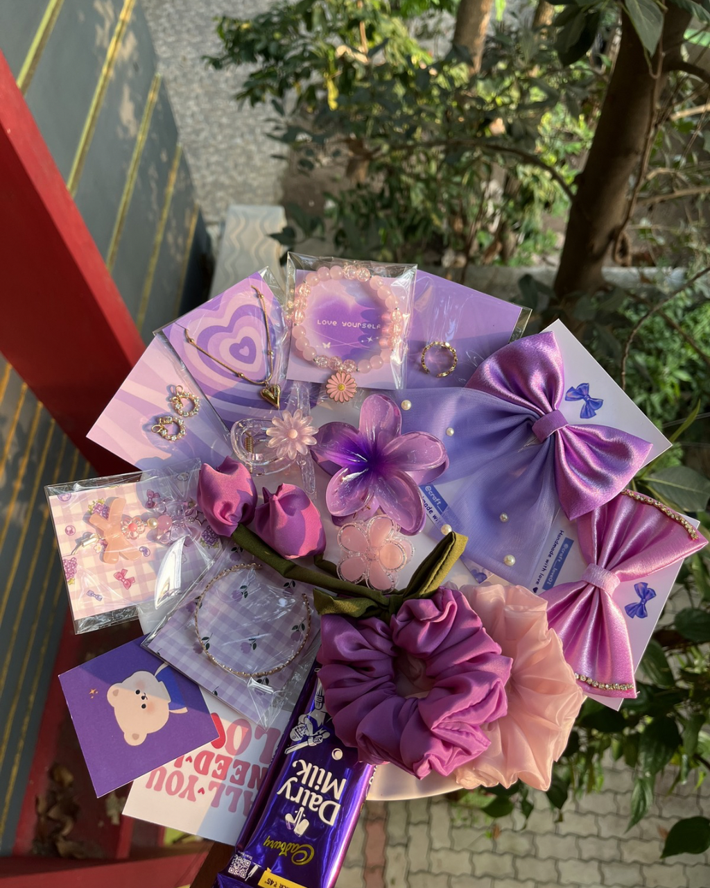 Purple Blossom Box (premium hamper box with anti - tarnish accessories)