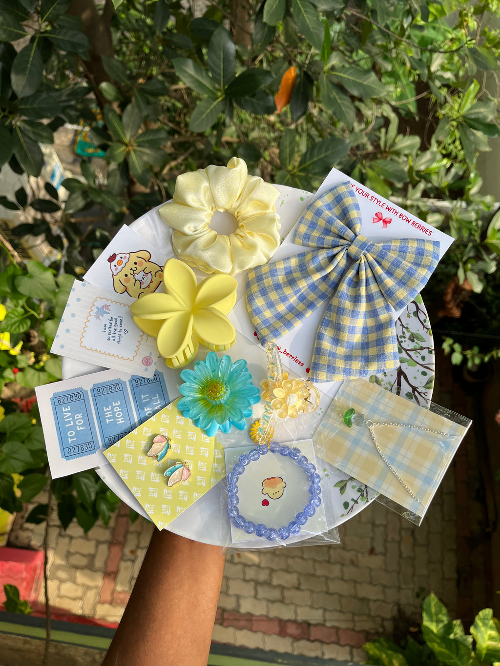 Blue And Bloom Hamper